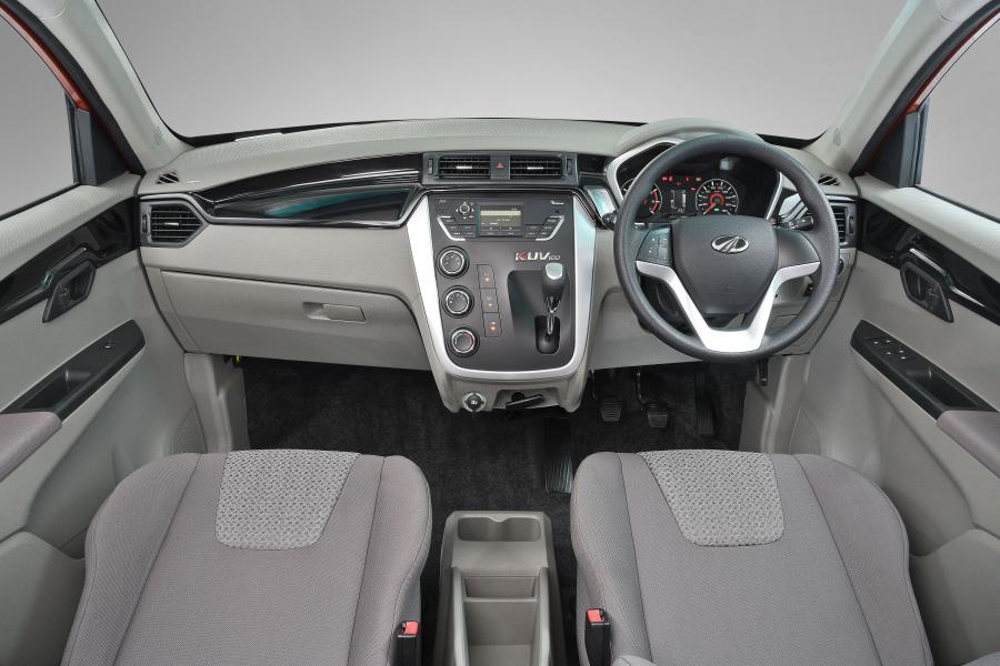 Торпедо Mahindra KUV100 2016 года  (ZA) (фото 17 из 23)